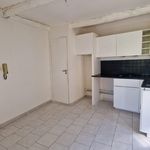 Rent 1 bedroom apartment of 24 m² in Simiane-Collongue