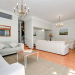 Rent 3 bedroom house of 185 m² in Johannesburg