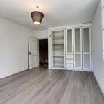 Miete 7 Schlafzimmer haus von 250 m² in Commugny