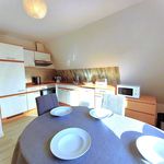 Rent 3 bedroom apartment of 52 m² in Halstenbek