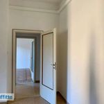 Affitto 5 camera appartamento di 122 m² in Bologna