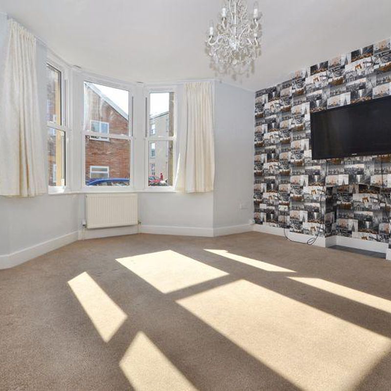 1 bedroom ground floor flat to rent Clevedon