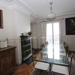 Rent 5 bedroom apartment of 105 m² in Paris
