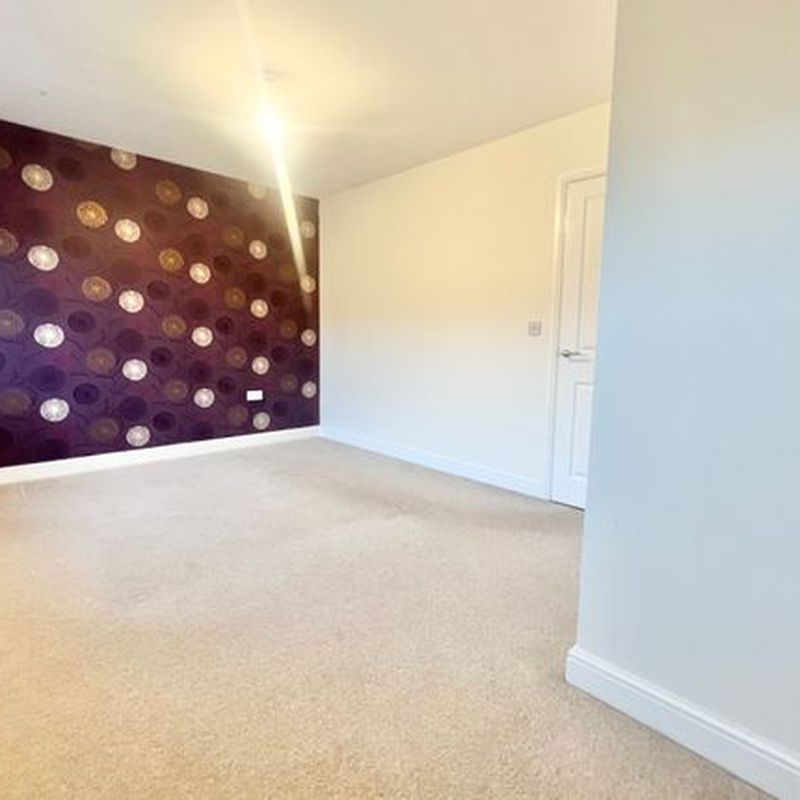 Property to rent in Highpath Way, Basingstoke RG24 Winklebury