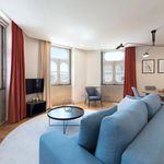 Rent 1 bedroom apartment of 75 m² in Porto