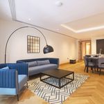 Rent 3 bedroom flat of 1335 m² in London