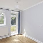 Rent 2 bedroom flat of 69 m² in London