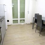 Affitto 4 camera appartamento di 90 m² in Parma