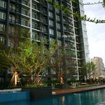 Rent 2 bedroom apartment of 75 m² in Khlong Tan Nuea