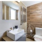Rent 3 bedroom apartment of 128 m² in Glyfada