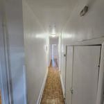 Rent 3 bedroom apartment of 1100 m² in Newark City