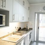 Rent 2 bedroom apartment of 90 m² in Senhora da Hora
