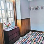 Rent a room of 150 m² in Braga