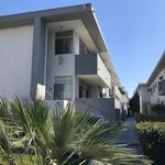 Rent 2 bedroom apartment in Los Angeles