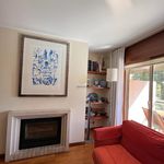 Rent 3 bedroom apartment of 150 m² in Porto