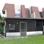 Rent 3 bedroom house of 136 m² in Pembroke Pines