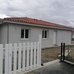 Rent 4 bedroom house of 85 m² in Dax