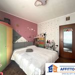 Affitto 4 camera appartamento di 113 m² in Carmagnola