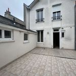 Rent 4 bedroom house of 69 m² in Neuville-aux-Bois