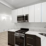 Rent 2 bedroom apartment of 710 m² in Chicago