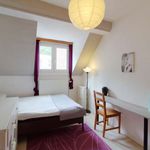 Rent a room of 200 m² in Ixelles