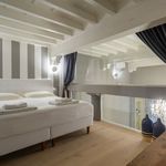 Rent 3 bedroom apartment of 150 m² in Firenze