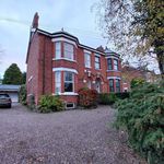 Rent 5 bedroom house in Winsford