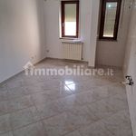 Affitto 4 camera appartamento di 125 m² in Taranto
