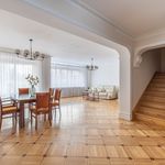 Wynajmij 6 sypialnię dom z 248 m² w Warszawa