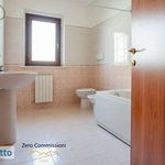 Rent 5 bedroom house of 260 m² in Montesilvano