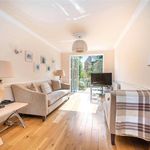 Rent 4 bedroom house of 133 m² in London