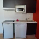 Rent 2 bedroom apartment of 40 m² in Rochefort
