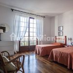 Rent 5 bedroom house of 300 m² in Forte dei Marmi