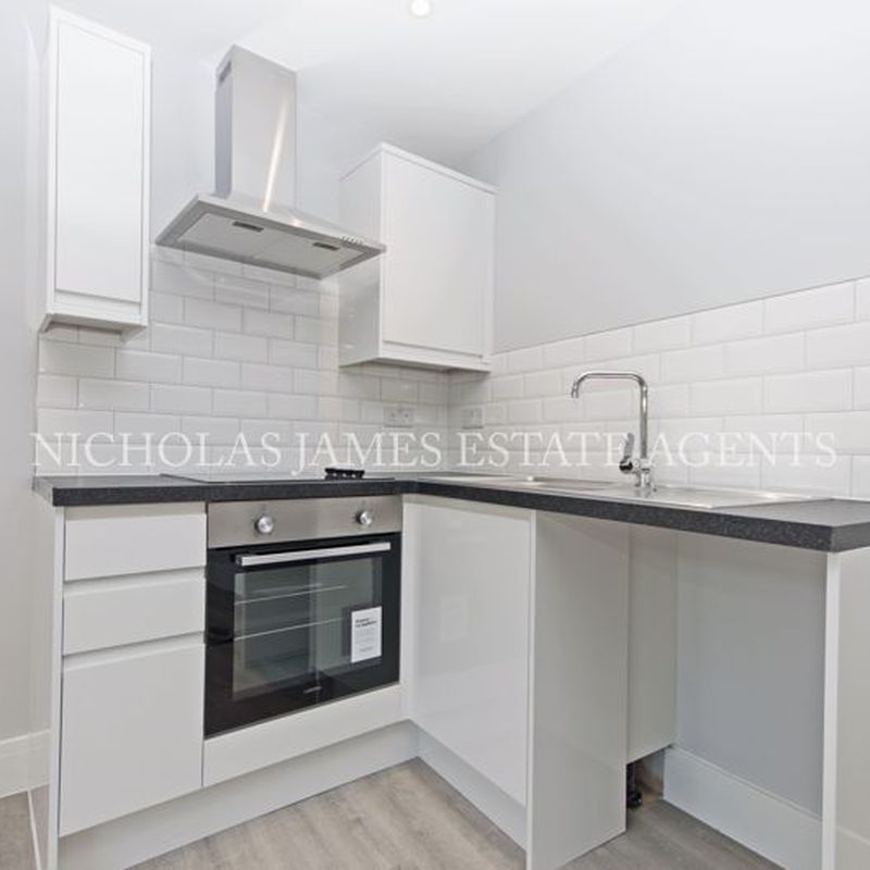 Apartment In Windmill Hill, Enfield En2 Enfield Town