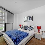 Rent 2 bedroom flat of 796 m² in London