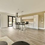 Rent 3 bedroom apartment of 134 m² in Amstelveen