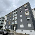 Rent 4 bedroom apartment of 68 m² in Reims