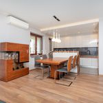 Rent 4 bedroom apartment of 110 m² in Krakow