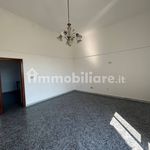 Affitto 3 camera casa di 90 m² in Santa Venerina