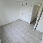 Rent 3 bedroom apartment of 10 m² in Amanzimtoti