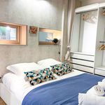 Rent 1 bedroom apartment of 31 m² in Bordeaux