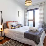 Rent 2 bedroom apartment in porto
