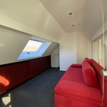 Miete 5 Schlafzimmer wohnung von 228 m² in Essen