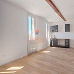 Rent 2 bedroom apartment of 35 m² in BANDOL