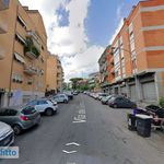 Rent 3 bedroom apartment of 60 m² in Rome