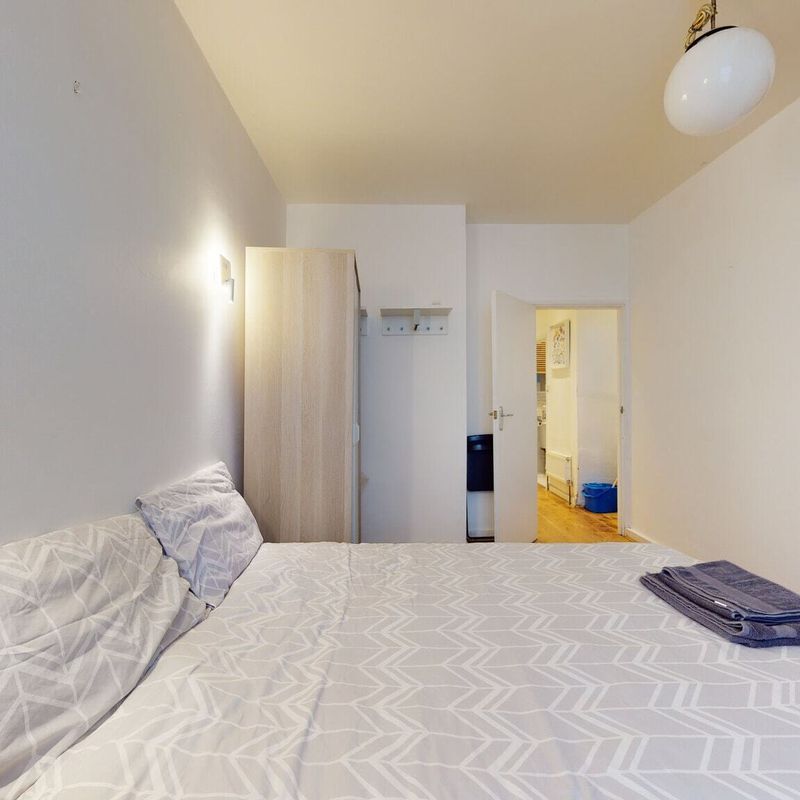 apartment for rent at 1 Maygood Street, London , N1 9QR, UK Pentonville