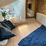 Rent a room of 37 m² in Centrala staden