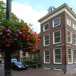 Huur 1 slaapkamer appartement van 165 m² in Delft