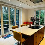 Rent 4 bedroom house of 280 m² in Wezembeek-Oppem