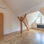 Pronajměte si 1 ložnic/e byt o rozloze 99 m² v Praha